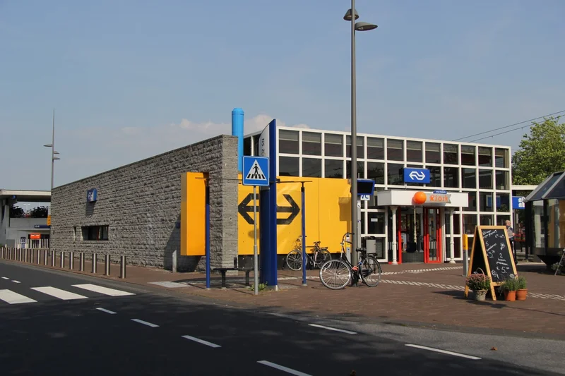 Station Oss